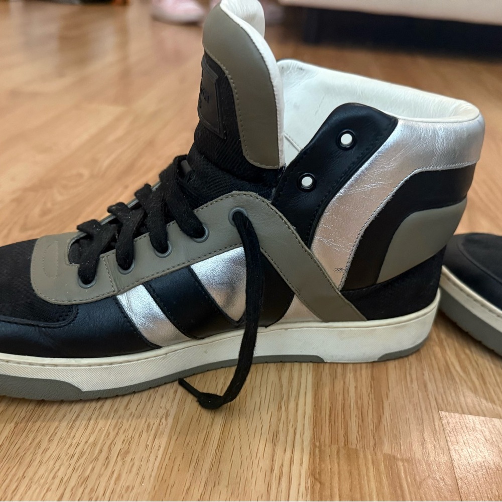 Authentic Louis Vuitton Black and Silver Sneakers